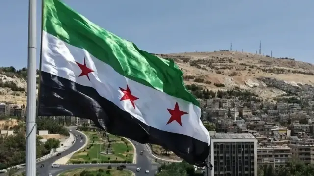 سوريا.. توقيف مسؤول بنظام الأسد متورط بانتهاكات ضد مدنيين