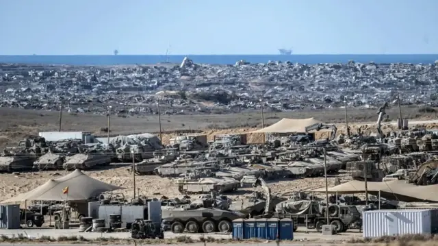 Trump warns Israel could resume Gaza operations if Hamas fails terms