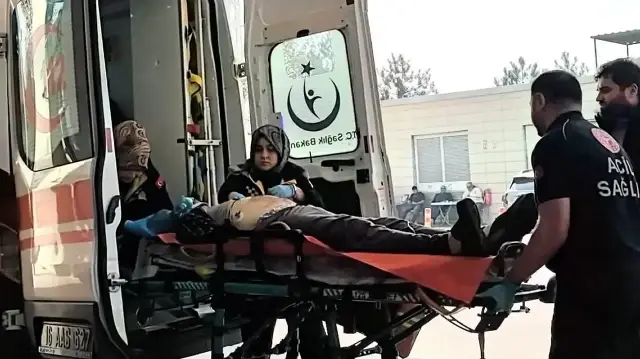 Ağır yaralı olarak hastaneye kaldırılan adam kurtarılamadı.