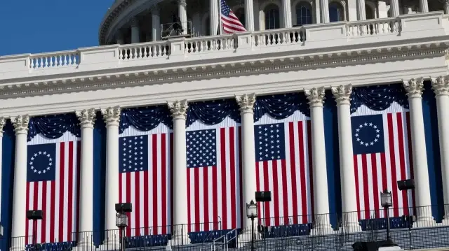 Global markets slide on US shutdown and banking sector fears