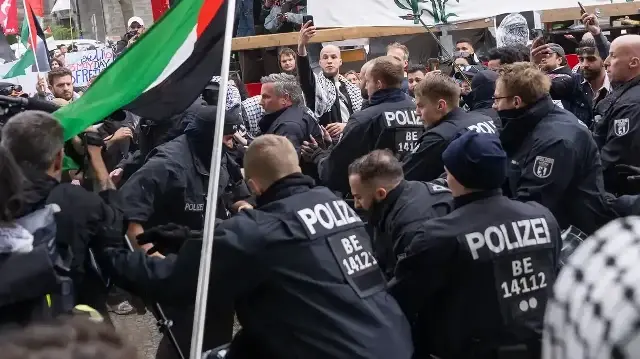 Эксперты ООН требуют от Германии прекратить подавление пропалестинских протестов.
