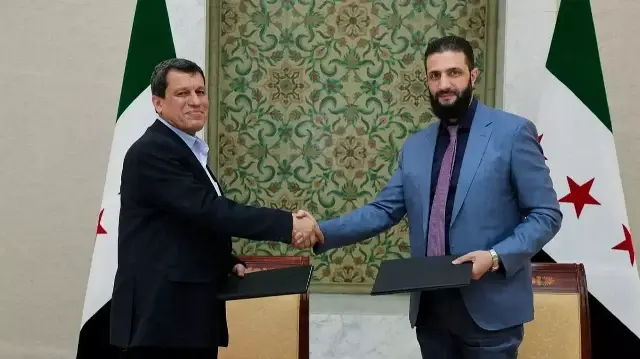 Suriye Cumhurbaşkanı Şara ile Abdi'nin mart ayında imzaladığı anlaşma.