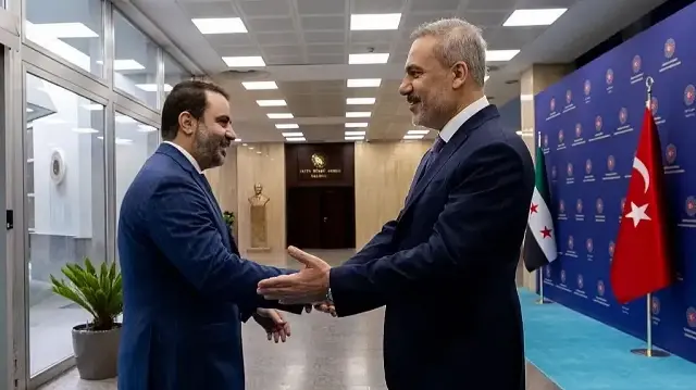 Turkish and Syrian foreign ministers discuss security cooperation