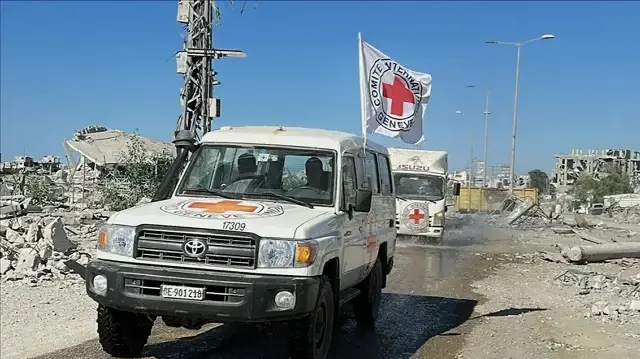 جيش الاحتلال يعلن توجه الصليب الأحمر إلى جنوب غزة لتسلم رفات أسير