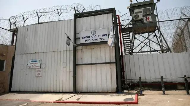 وفاة معتقل فلسطيني في مستشفى إسرائيلي