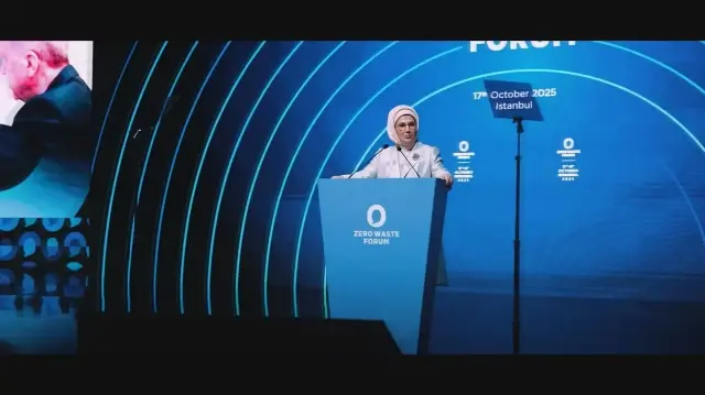 Cumhurbaşkanı Recep Tayyip Erdoğan’ın eşi Emine Erdoğan, Uluslararası Sıfır Atık Forumu'na ilişkin sosyal medya üzerinden açıklama yaptı.