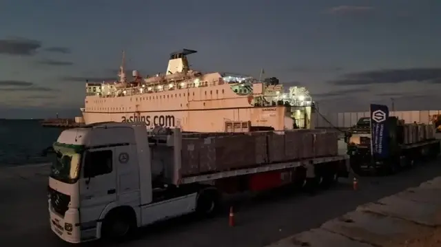 Türkiye dispatches 25 aid trucks to Gaza through Rafah crossing