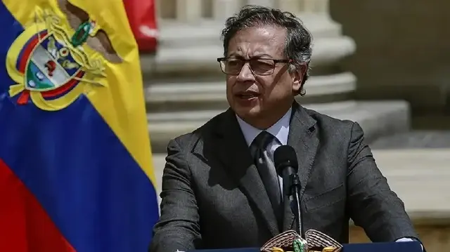 Trump suspends US aid to Colombia, labels Petro a 'drug leader'