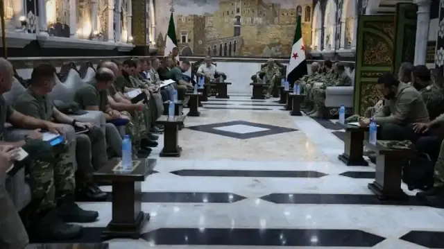 سوريا تبحث مع وفد عسكري روسي تطوير قواتها الجوية