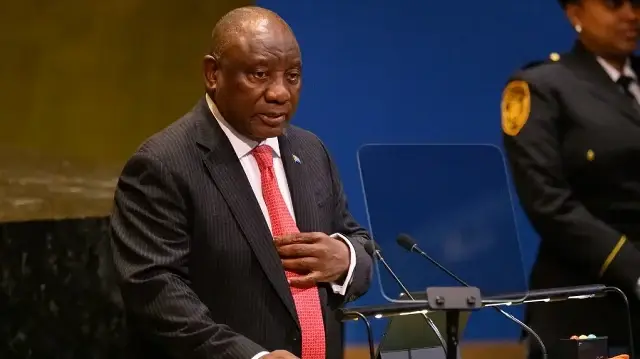 Le président sud-africain, Cyril Matamela Ramaphosa, s’exprime lors de la 80ᵉ session de l’Assemblée générale des Nations unies (AGNU) le 23 septembre 2025 au siège de l’ONU à New York.