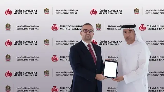 تركيا والإمارات توقعان 3 اتفاقيات لتعزيز العلاقات الاقتصادية والمالية