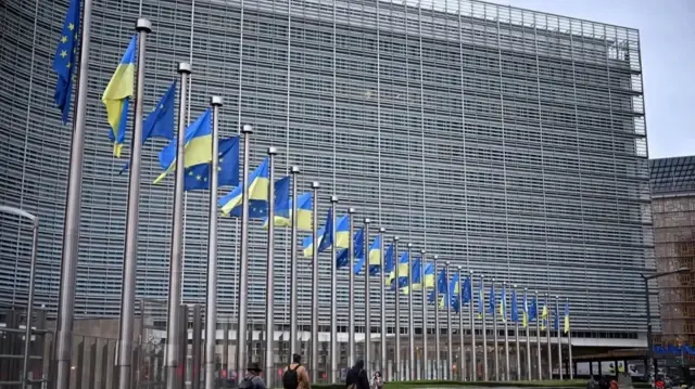 EU leaders vow to strengthen defense cooperation with Ukraine as war with Russia intensifies