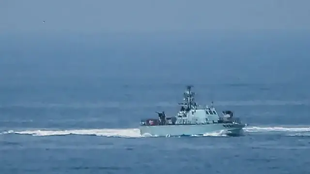 Israeli boats approach Gaza aid flotilla to impose naval blockade, organizers say