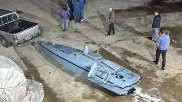 В Турции решили уничтожить найденный безэкипажный катер ВСУ 