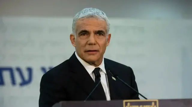 لابيد: اتفاقية الدفاع بين واشنطن والدوحة فشل سياسي لنتنياهو