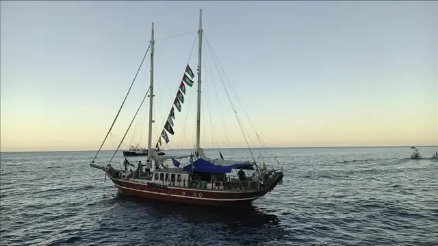 إعلام عبري.. السيطرة على سفن أسطول الصمود ستتواصل