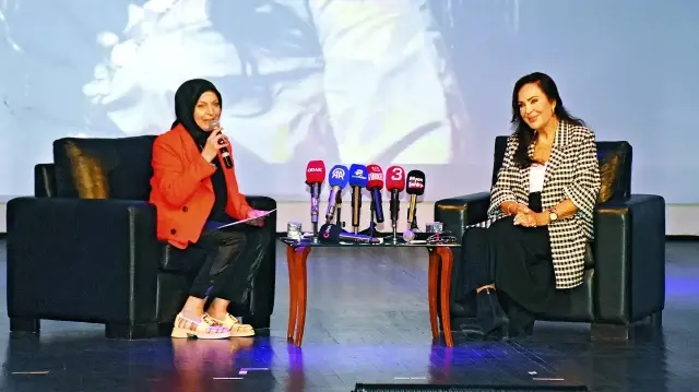 Türkan Şoray, “Yeşilçam’da Aile” başlığıyla bir söyleşiye katıldı.