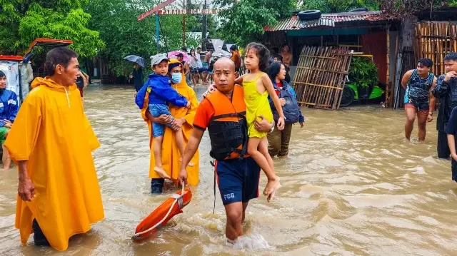 Tropical Storm Fengshan affects 130,000 in Philippines, kills seven