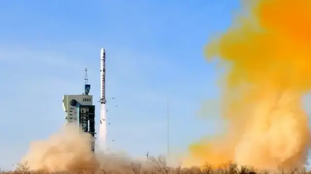 Гиперспектральный спутник HS-1