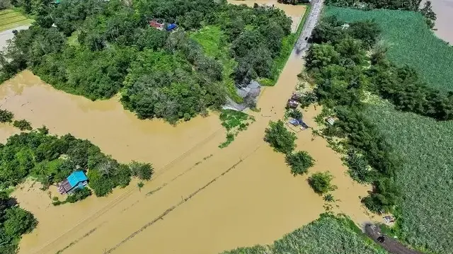 Luzon ve Visayas bölgelerinde 7 kişinin yaşamını yitirdi, 2 kişiden haber alınamıyor
