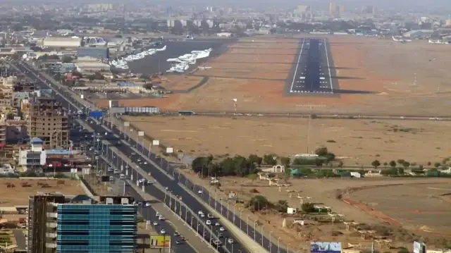 Il s’agit de la première reprise des activités de l’aéroport international de Khartoum depuis plus de deux ans et demi,