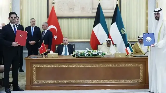 Türkiye and Kuwait strengthen ties with four new agreements during Erdogan's visit