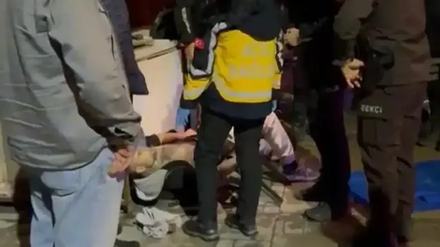 Olayla ilgili başlatılan soruşturma sürüyor.