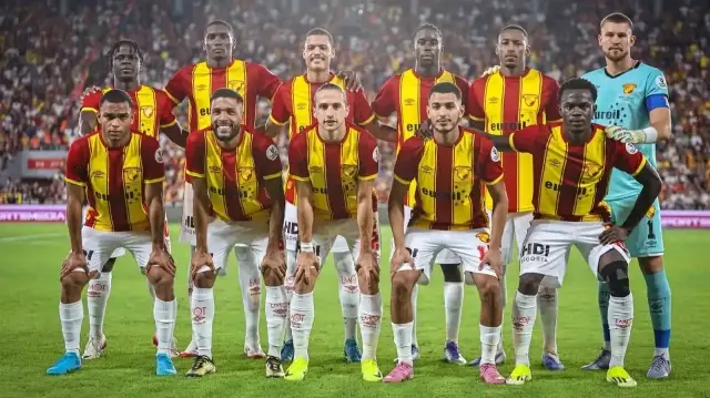 Göztepe, 9 haftada topladığı 16 puanla 5. sırada yer alıyor.
