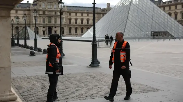 Louvre reopens after multimillion-dollar jewel theft, key areas closed