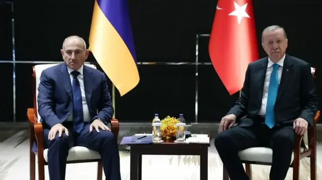 Armenia ready to open border with Türkiye, prime minister announces