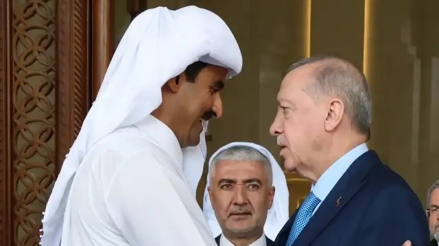 أردوغان يغادر قطر متوجها إلى سلطنة عمان