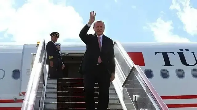 الرئيس أردوغان يصل إسطنبول في ختام جولته الخليجية