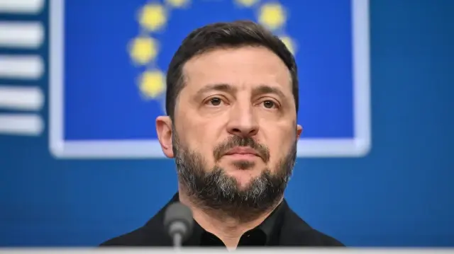 AB Liderler Zirve Toplantısına katılan Zelenski, Brüksel’de basın toplantısı düzenledi.

