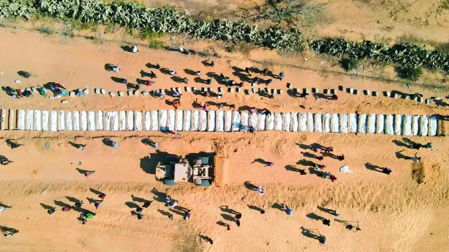 Gazze Hükümeti Medya Ofisi Direktörü İsmail Al-Thawabta, iade edilen cenazelerin vücutlarında İsrail tarafından yapılan işkence izleri olduğunu söyledi.