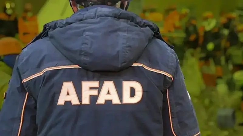 "Türkiye Afet Müdahale Planı kapsamında yürütülen çalışmalarda, ilgili kurumlardan toplam 707 personel, 279 araç görev yapmaktadır"