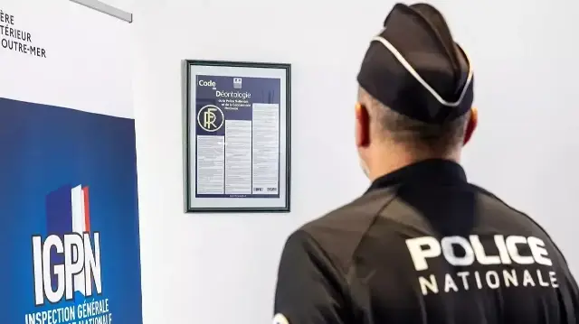 Quatre policiers ont été placés en garde à vue jeudi matin, selon le parquet de Melun, dans le cadre d’une enquête ouverte pour éclaircir les circonstances du drame.