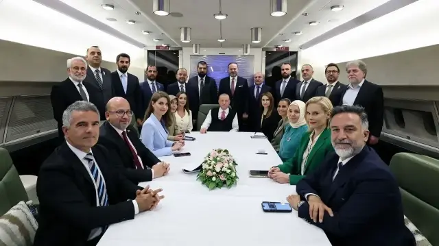 أردوغان: غزة امتحان للعالم الإسلامي وسنقف بقوة إلى جانب أشقائنا 

