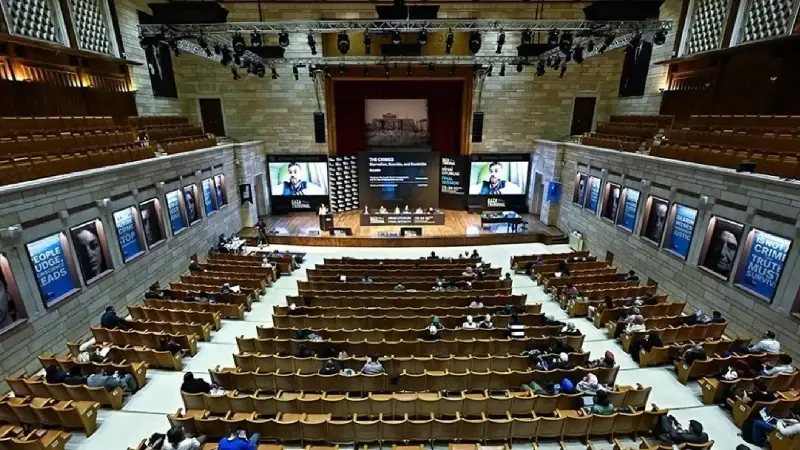 "Filistin'de yaşananlar ve yüzyıllardır sürmekte olan uygulamalar, apartheid ve ayrımcılık eylemleridir, insanların kendi iradeleri dışında sahip oldukları kimlikler üzerinden ayrımcılığa uğratılmalarıdır"