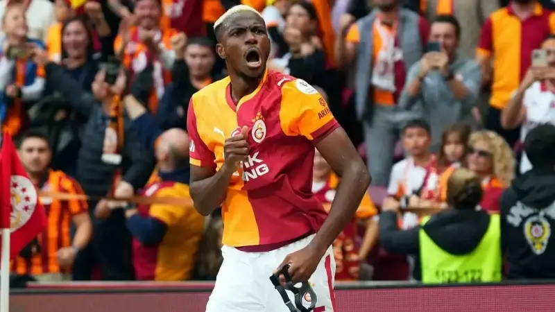 Victor Osimhen'in gol sevinci