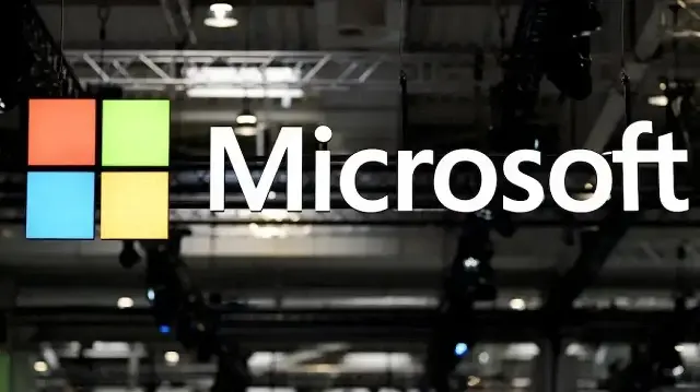 Le régulateur australien accuse Microsoft d’avoir dissimulé une offre moins chère sans Copilot à des millions d’abonnés de Microsoft 365.