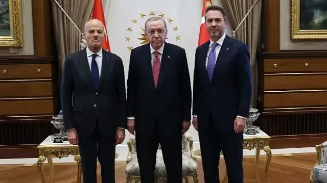 Turkish president Erdogan meets with Italian energy giant Eni's CEO