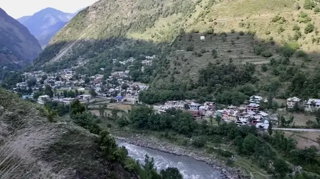 The promise still owed to Kashmir