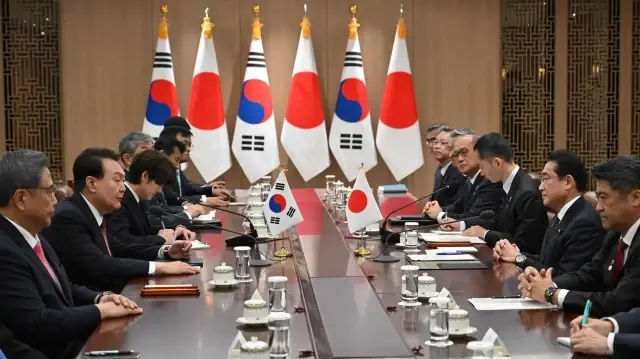 Japan and South Korea leaders to hold first meeting Thursday: report