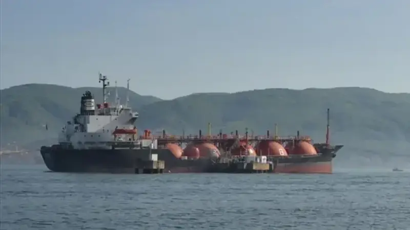 LPG ithalatı, ağustosta geçen yılın aynı ayına göre yüzde 23 azalarak 297 bin 375 ton olarak gerçekleşti.