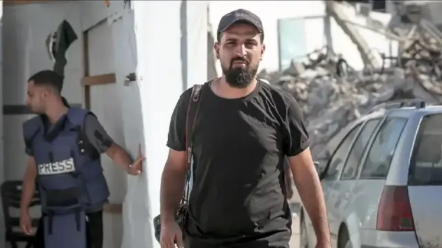 أردوغان يعلن منح مصور وكالة الأناضول بغزة علي جاد الله جائزة رئاسية