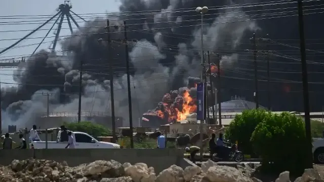 ОАЭ увеличили поставки оружия мятежной группировке в Судане | Фото: AP