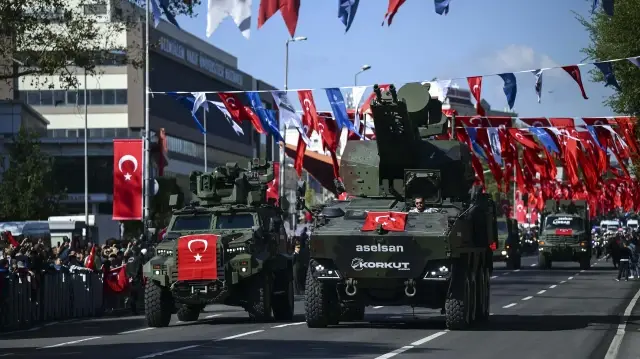 تهاني عربية لتركيا بمناسبة عيد الجمهورية 102