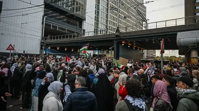 Over 300 Dutch, Belgian cultural institutions launch boycott of Israel
