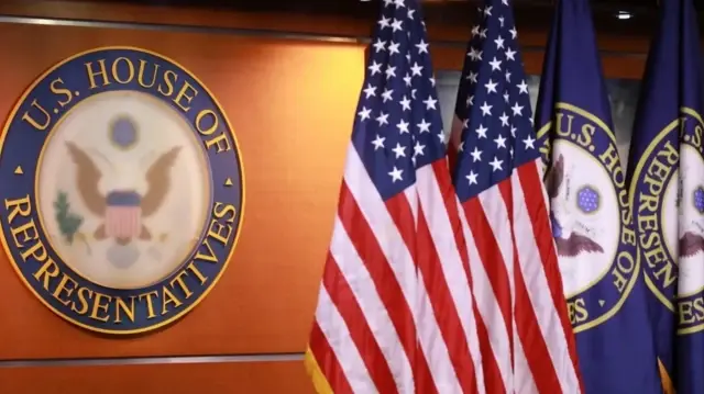 US House minority leader blames Trump, Republicans for government shutdown, health care crisis