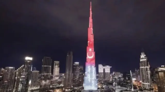 دبي.. إضاءة "برج خليفة" بالعلم التركي لإحياء عيد الجمهورية